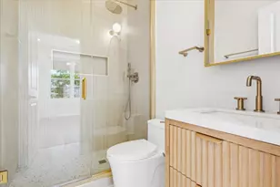 1540 W Rosemont Ave, Chicago, IL 60660 - Photo 18