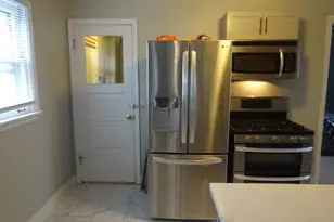 3134 N Long Ave, Chicago, IL 60641 - Photo 8
