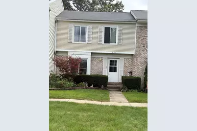 459 Yorkshire Square, Bolingbrook, IL 60440 - Photo 2