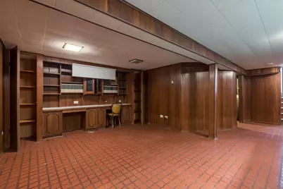 7851 W Church Street W, Morton Grove, IL 60053 - Photo 32