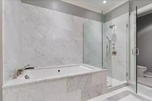 2550 N Lakeview Ave, Chicago, IL 60614 - Photo 20