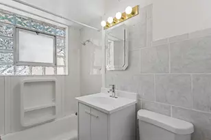 7206 S Seeley Ave, Chicago, IL 60636 - Photo 10