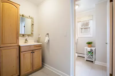 6925 N Ravenswood Avenue, Chicago, IL 60626 - Photo 20