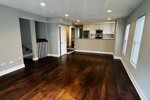 1730 W Nelson St, Chicago, IL 60657 - Photo 14