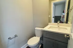 1730 W Nelson St, Chicago, IL 60657 - Photo 12