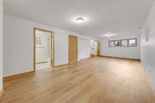 4177 S Emerald Ave, Chicago, IL 60609 - Photo 22