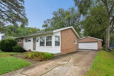 16028 Richmond Avenue, Markham, IL 60428 - Photo 2