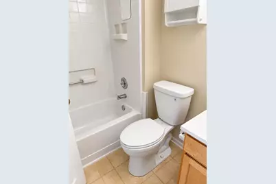 1802 Whirlaway Court, Glendale Heights, IL 60139 - Photo 12