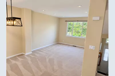 1802 Whirlaway Court, Glendale Heights, IL 60139 - Photo 4