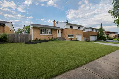 291 Division Street, Melrose Park, IL 60160 - Photo 2