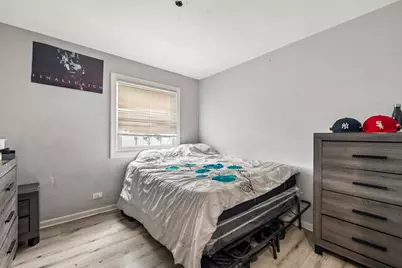 1395 S Glen Circle #B, Aurora, IL 60506 - Photo 8