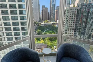 195 N Harbor Dr, Chicago, IL 60601 - Photo 34