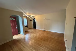 1015 N Fernandez Ave, Arlington Heights, IL 60004 - Photo 2