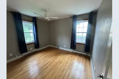 1015 N Fernandez Avenue, Arlington Heights, IL 60004 - Photo 8