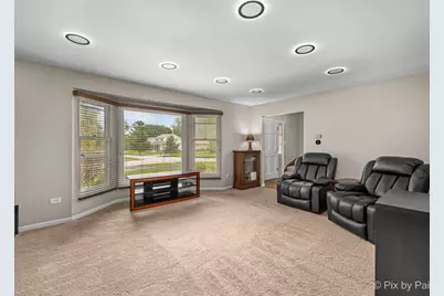 556 Westminster Place, Mundelein, IL 60060 - Photo 4