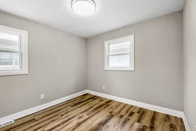 615 W 16th Place, Chicago Heights, IL 60411 - Photo 14