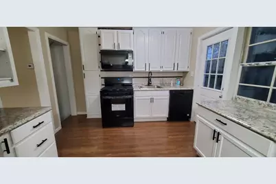 8321 Monticello Avenue #8321, Skokie, IL 60076 - Photo 12