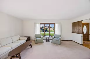 7809 Palm Dr, Orland Park, IL 60462 - Photo 4