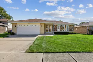 7809 Palm Dr, Orland Park, IL 60462 - Photo 1