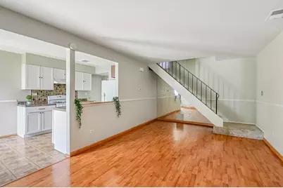 1205 Quincy Court, Wheeling, IL 60090 - Photo 6