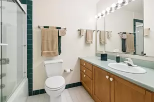 360 E Randolph St, Chicago, IL 60601 - Photo 18