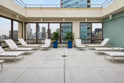 360 E Randolph Street #403, Chicago, IL 60601 - Photo 26