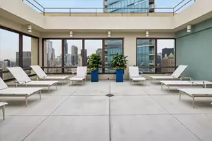 360 E Randolph St, Chicago, IL 60601 - Photo 26