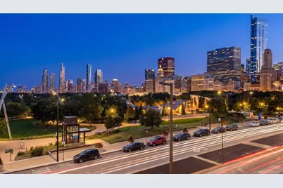 360 E Randolph Street #403, Chicago, IL 60601 - Photo 30