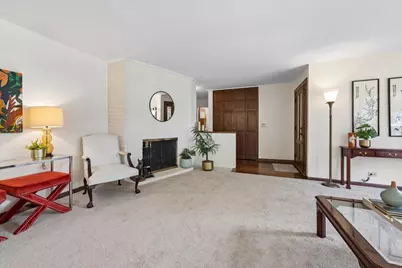 9617 Keystone Avenue, Skokie, IL 60076 - Photo 8