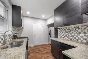 8322 S Aberdeen St, Chicago, IL 60620 - Photo 6
