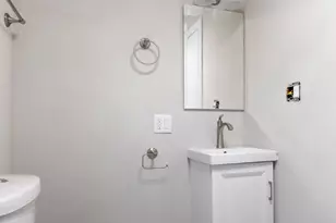 8322 S Aberdeen St, Chicago, IL 60620 - Photo 16