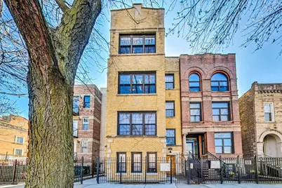 2705 W Hirsch Avenue #2, Chicago, IL 60622 - Photo 2