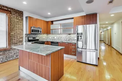 2705 W Hirsch Avenue #2, Chicago, IL 60622 - Photo 12