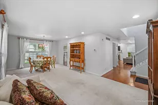 297 Braemar Glen, Bolingbrook, IL 60440 - Photo 6