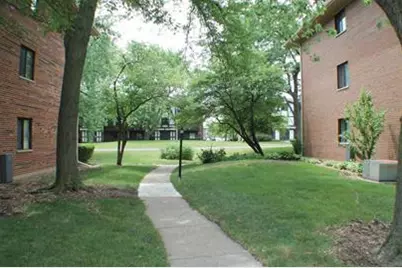17 Parkside Court #3, Vernon Hills, IL 60061 - Photo 14