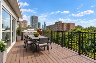 339 W Webster Ave, Chicago, IL 60614 - Photo 34