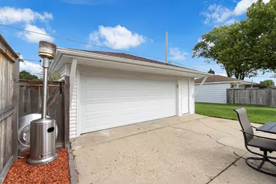 7316 W Greenleaf Street, Niles, IL 60714 - Photo 44