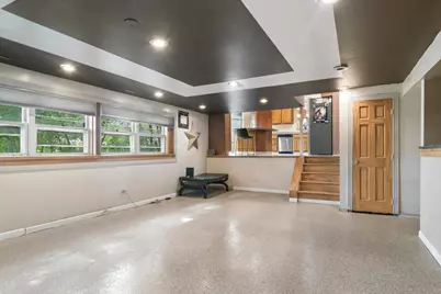 211 W Pickwick Road, Arlington Heights, IL 60005 - Photo 8