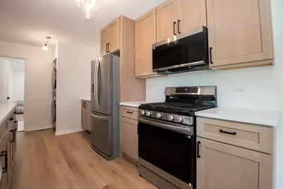 1021 Lonsdale Road, Elk Grove Village, IL 60007 - Photo 12
