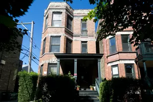 3614 N Bosworth Ave, Chicago, IL 60613 - Photo 2