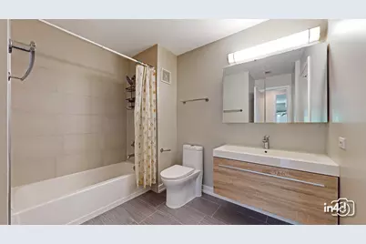 411 Kelburn Road #121, Deerfield, IL 60015 - Photo 14