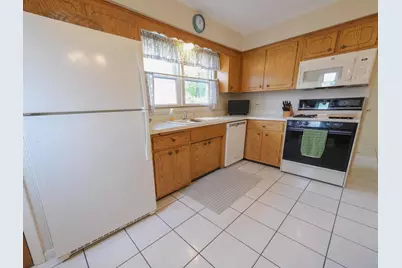 10440 Laramie Avenue, Oak Lawn, IL 60453 - Photo 8