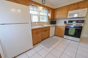 10440 Laramie Ave, Oak Lawn, IL 60453 - Photo 8