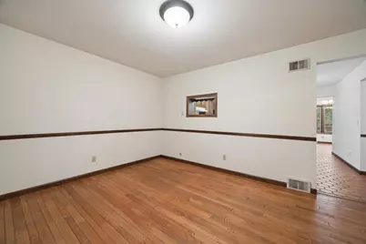 2S730 White Oak Lane, Batavia, IL 60510 - Photo 12