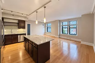 3170 N Sheridan Rd, Chicago, IL 60657 - Photo 6