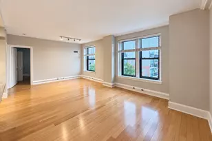 3170 N Sheridan Rd, Chicago, IL 60657 - Photo 8