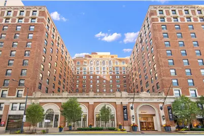 3170 N Sheridan Road #625, Chicago, IL 60657 - Photo 1