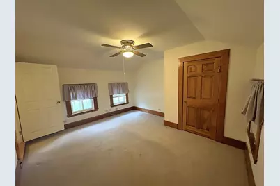 810 E 4th Street, Sterling, IL 61081 - Photo 10