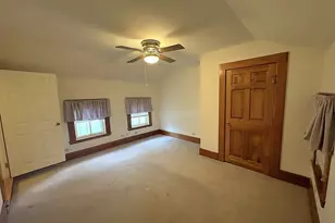 810 E 4th St, Sterling, IL 61081 - Photo 10