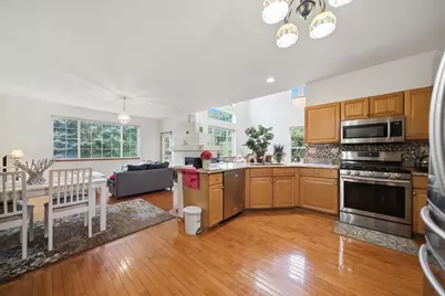 24 Stonegate Lane, Streamwood, IL 60107 - Photo 18